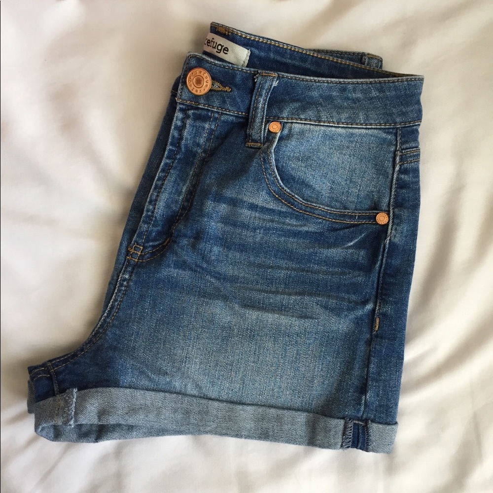 Blue High-Waisted Shorts